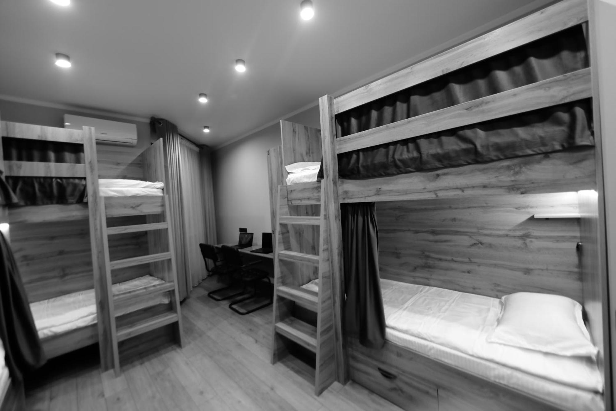 Cozy Hostel 비슈케크 외부 사진