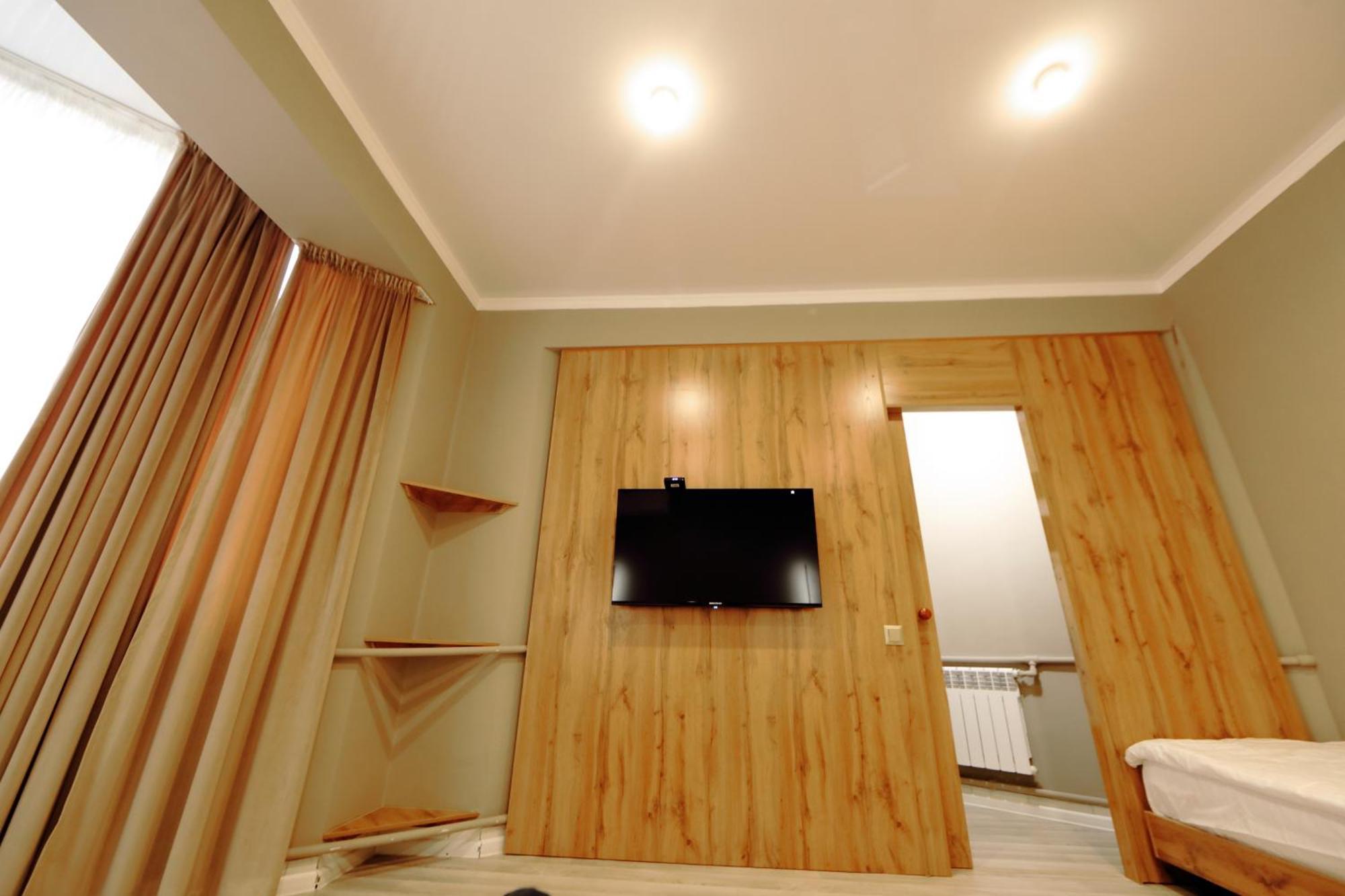 Cozy Hostel 비슈케크 외부 사진