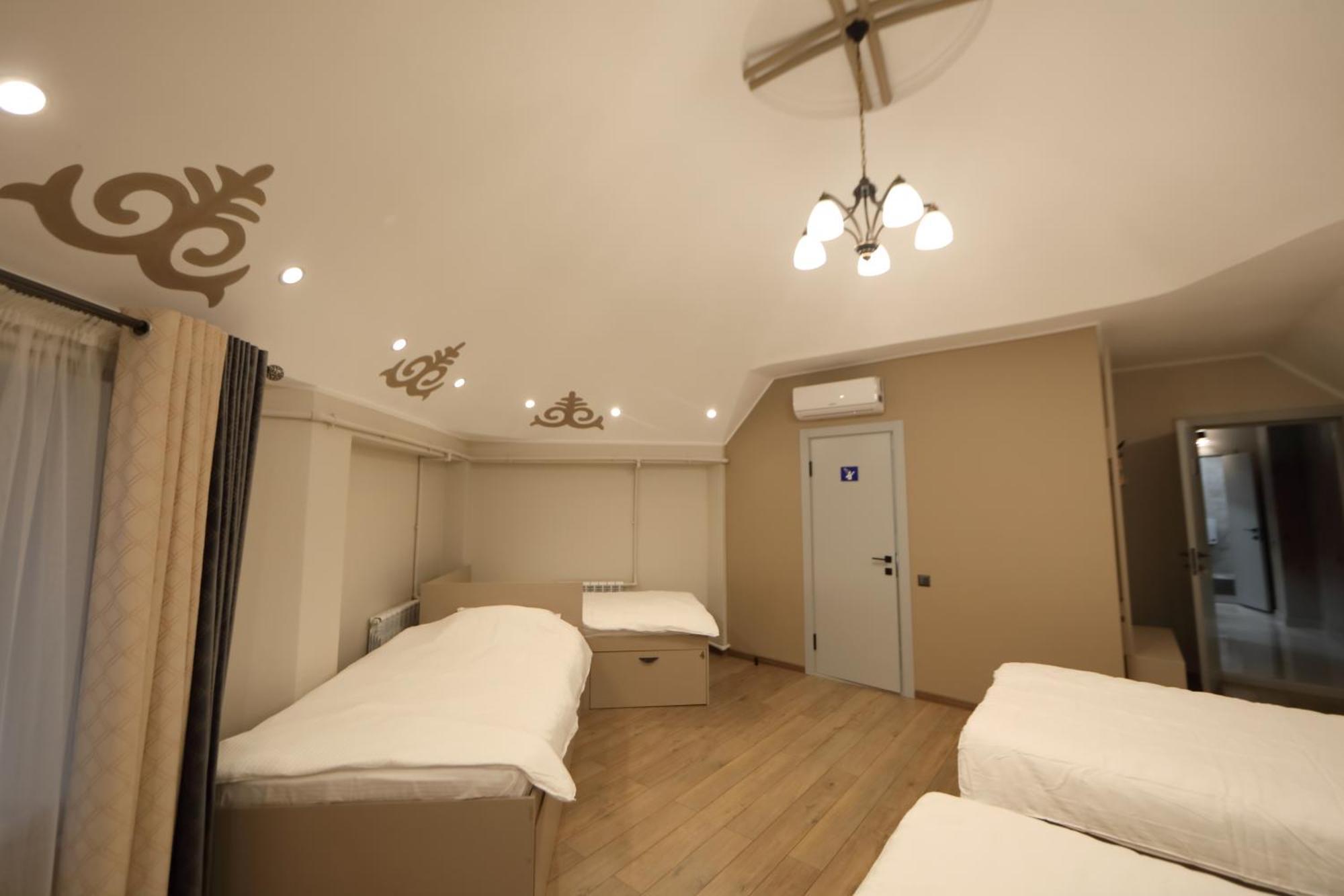 Cozy Hostel 비슈케크 외부 사진